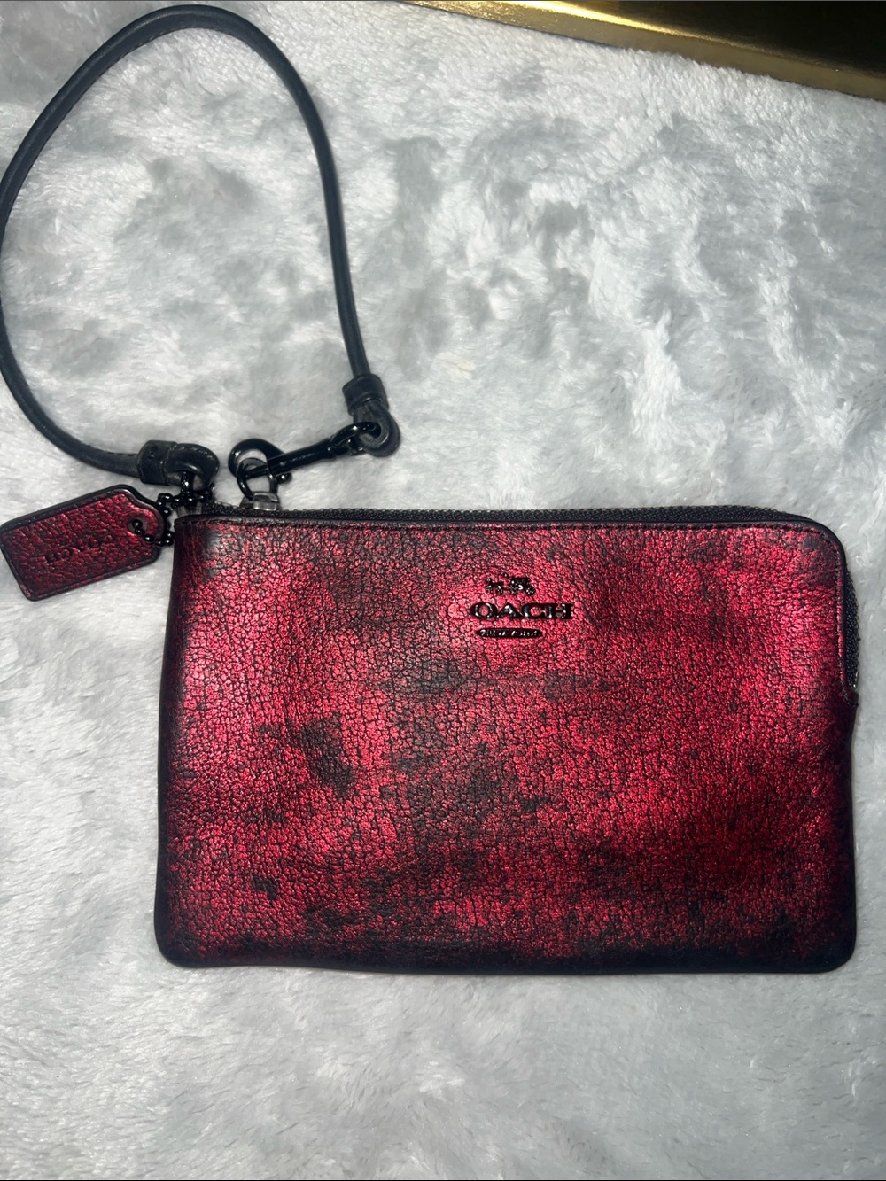 Coach Metallic Red and Black Corner Zip Wristlet—missing the “C” - Picture 5 of 6